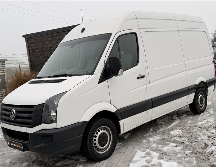 Volkswagen Crafter 1