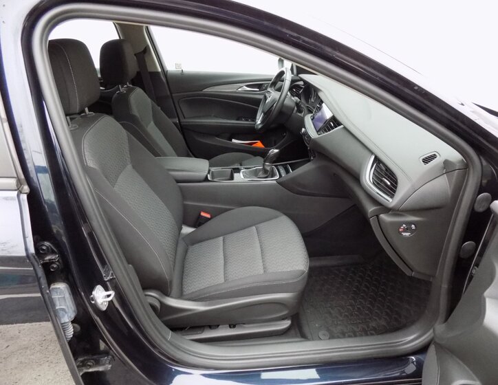 Opel Insignia Kombi 1,6 l 100 kw