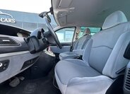 Peugeot 807 MPV 2,0 l 120 kw