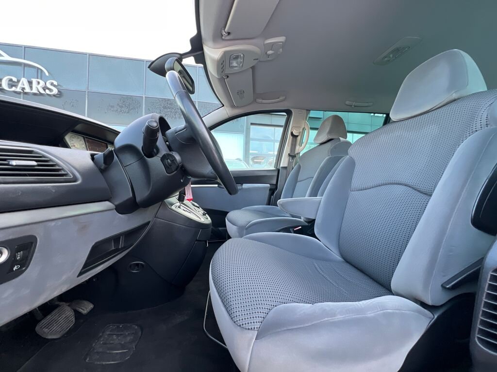 Peugeot 807 MPV 2,0 l 120 kw