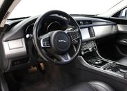 Jaguar XF 10
