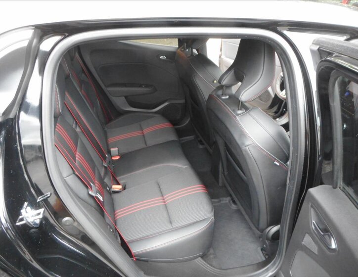 Renault Clio 25