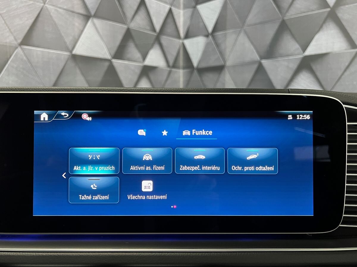 Mercedes-Benz GLS SUV 3,0 l 270 kw