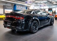 Dodge Charger Sedan / Limuzína 6,4 l 361 kw