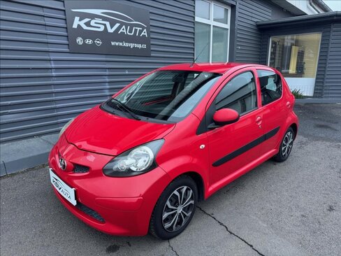 Toyota Aygo Hatchback 998,0 50 kw