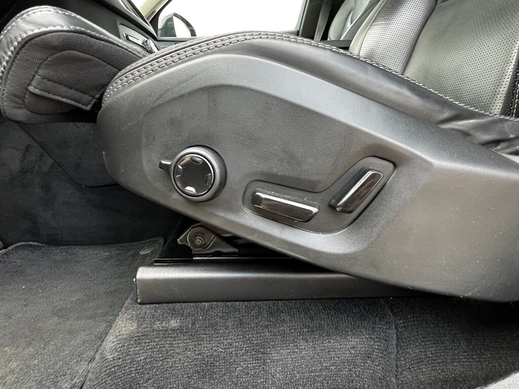 Volvo XC90 SUV / Terénní 2,0 l 335 kw