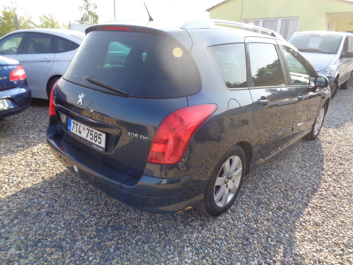 Peugeot 308