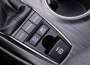 Toyota Camry Sedan / Limuzína 2,5 l 131 kw