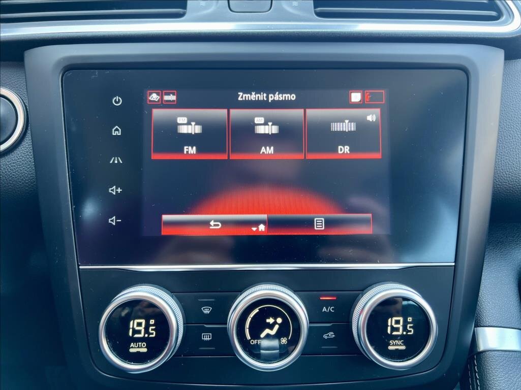 Renault Kadjar SUV 1,5 l 85 kw