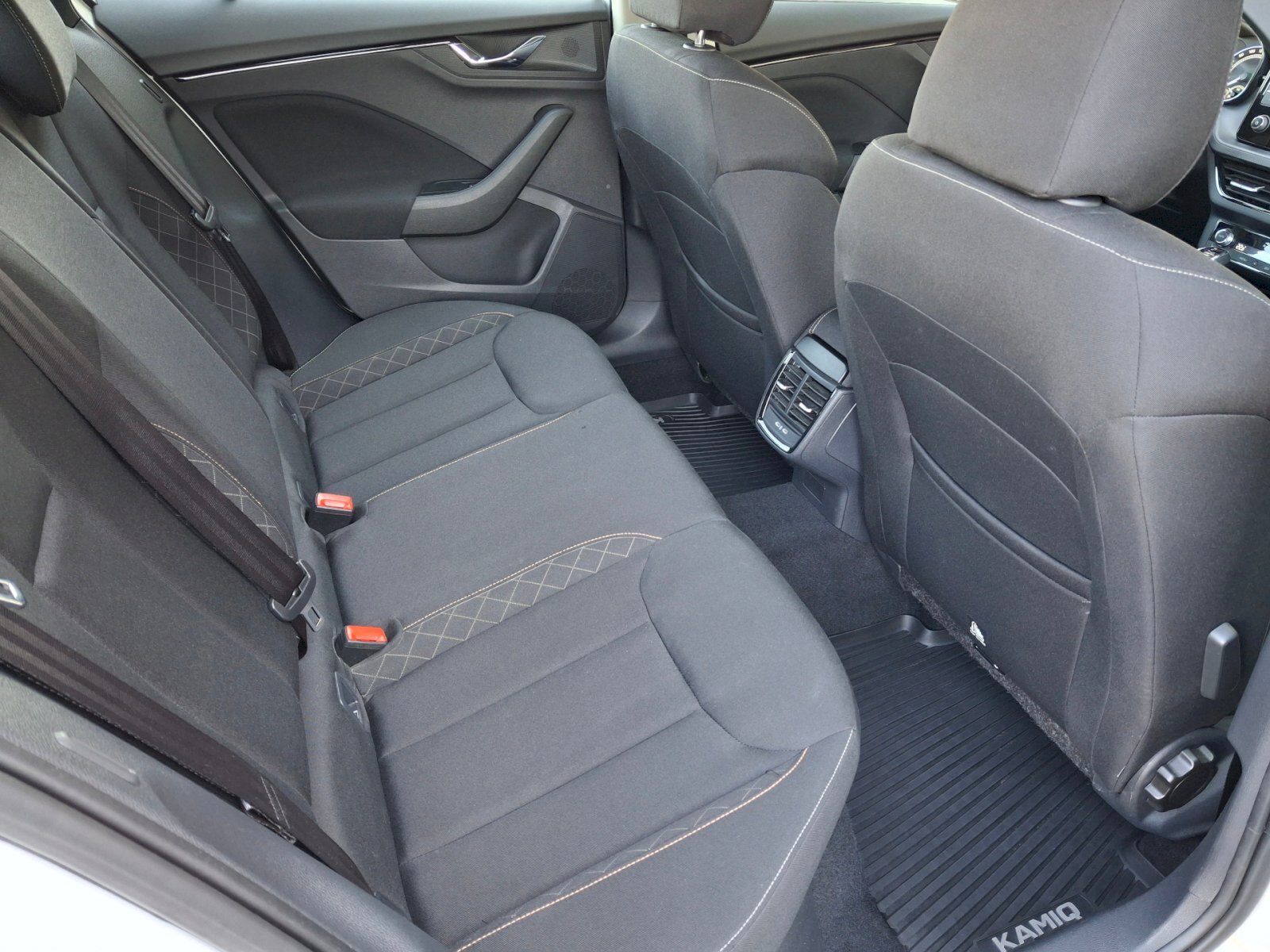 Škoda Kamiq SUV 999,0 81 kw