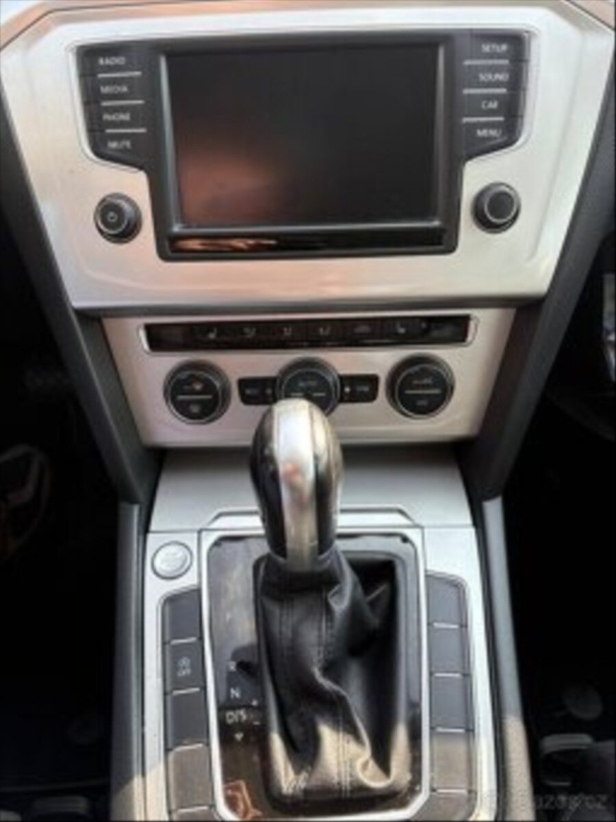 Volkswagen Passat Sedan / Limuzína 0,0 110 kw