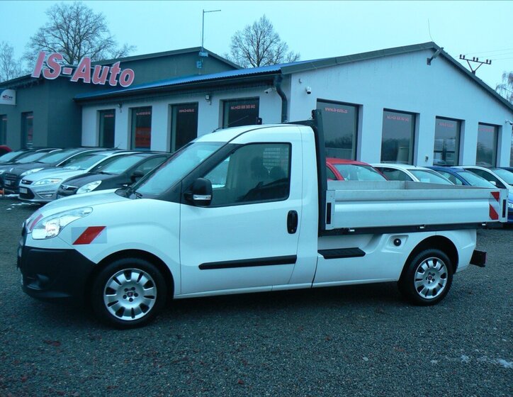 Fiat Dobló cargo Valník 1,2 l 66 kw