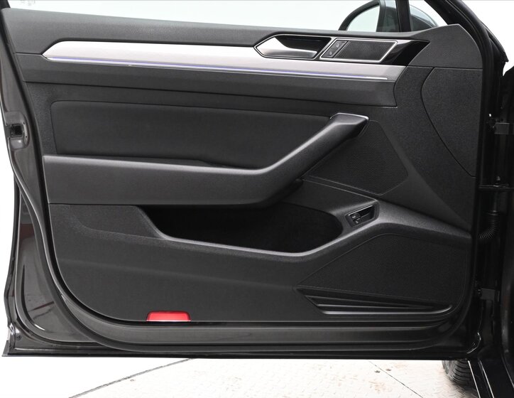 Volkswagen Passat Kombi 1,4 l 115 kw