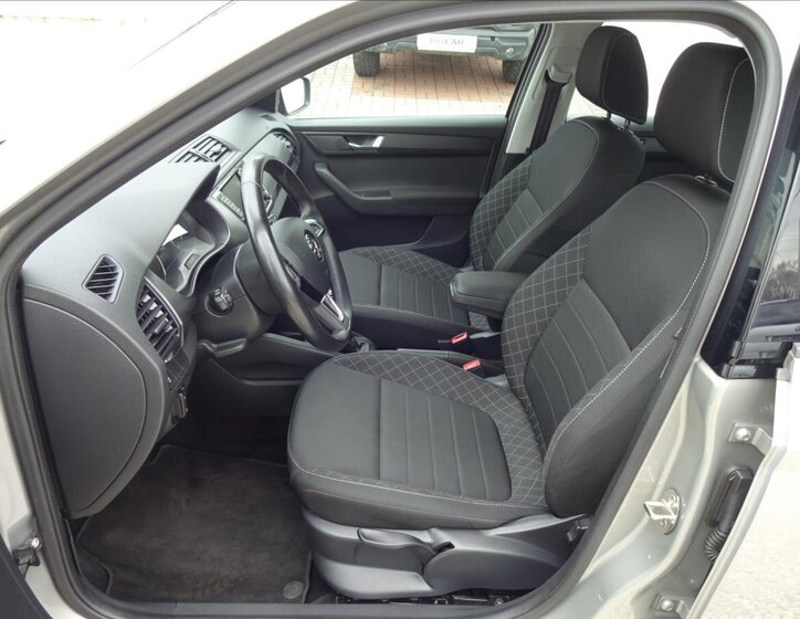 Škoda Fabia Hatchback 999,0 70 kw