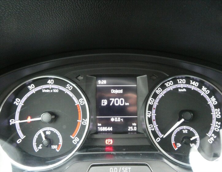 Škoda Rapid Sedan 999,0 81 kw