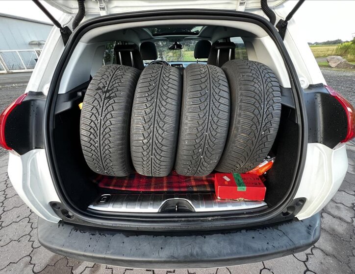 Peugeot 2008 SUV / Terénní 1,6 l 84 kw