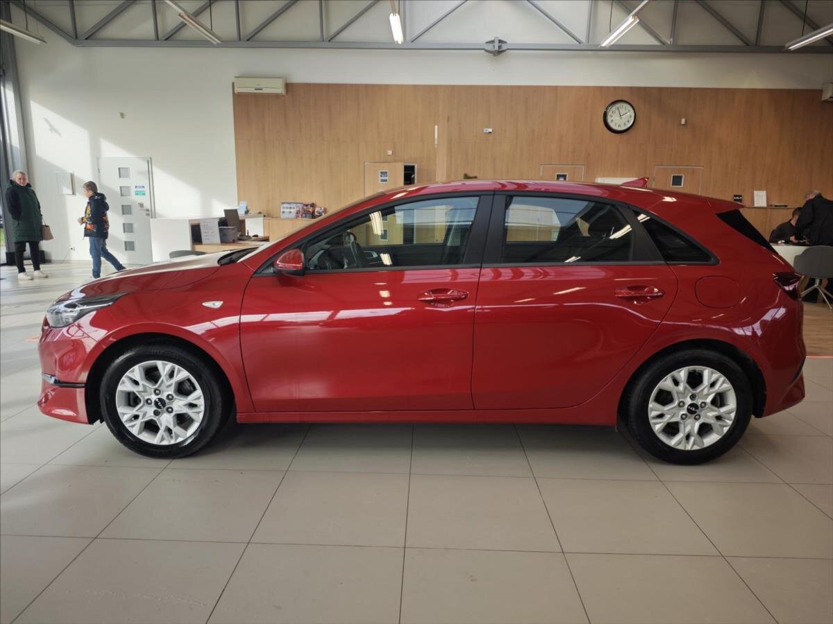 KIA Ceed Hatchback 1,5 l 117 kw