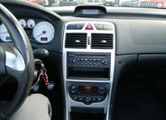 Peugeot 307 Kupé 2,0 l 100 kw