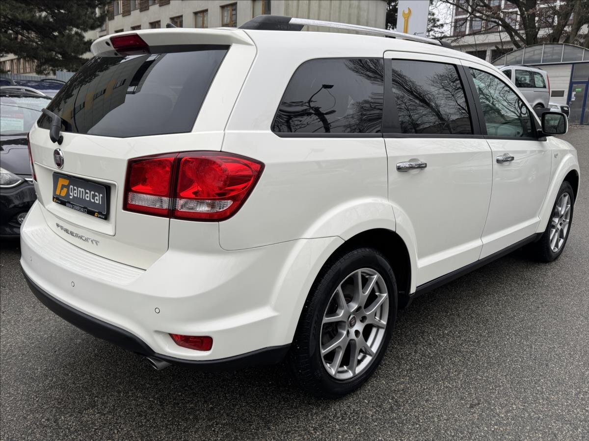 Fiat Freemont SUV 2,0 l 125 kw