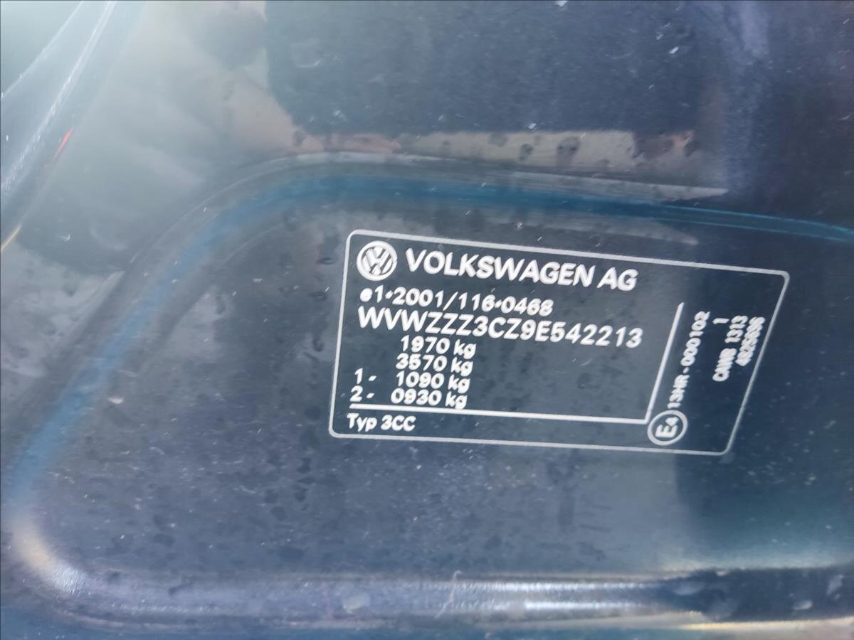 Volkswagen Passat CC Sedan 2,0 l 147 kw