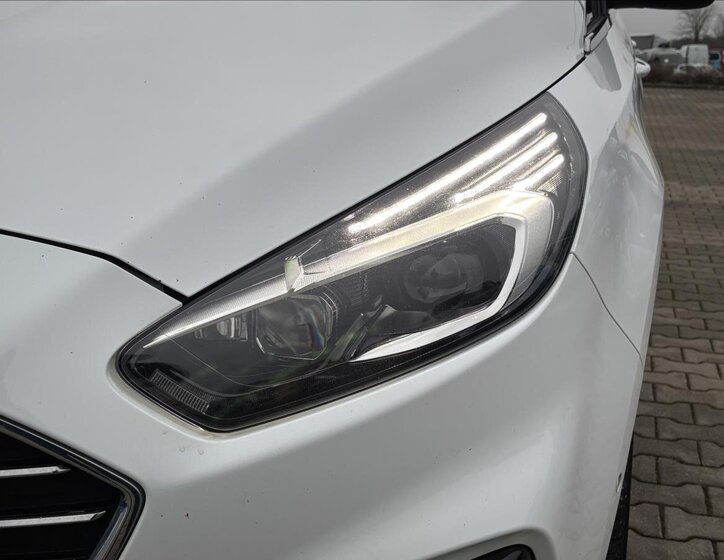 Ford S-MAX Kombi 2,5 l 110 kw