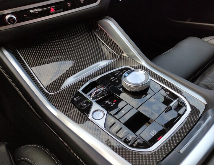 BMW X6 SUV / Terénní 3,0 l 250 kw