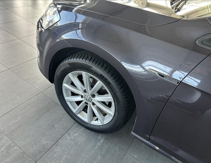 Volkswagen Golf Hatchback 1,2 l 81 kw