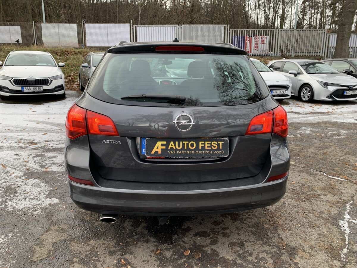 Opel Astra Kombi 1,4 l 88 kw