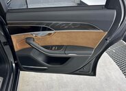 Audi S8 Sedan / Limuzína 4,0 l 420 kw