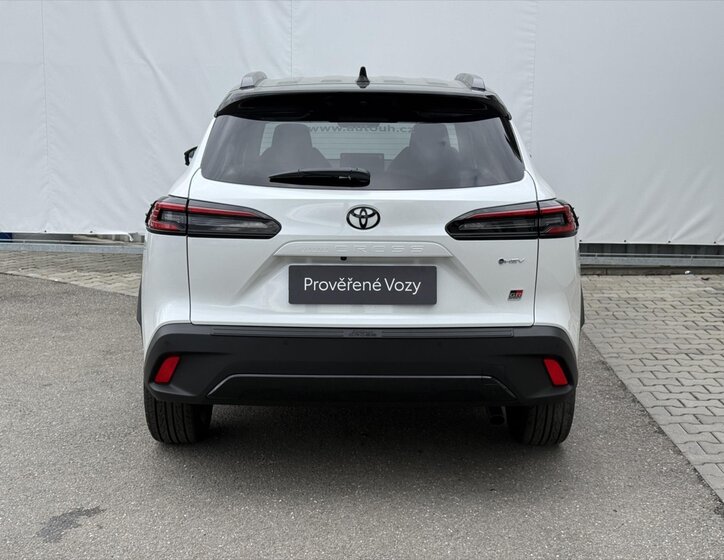 Toyota Corolla Cross SUV / Terénní 2,0 l 98 kw