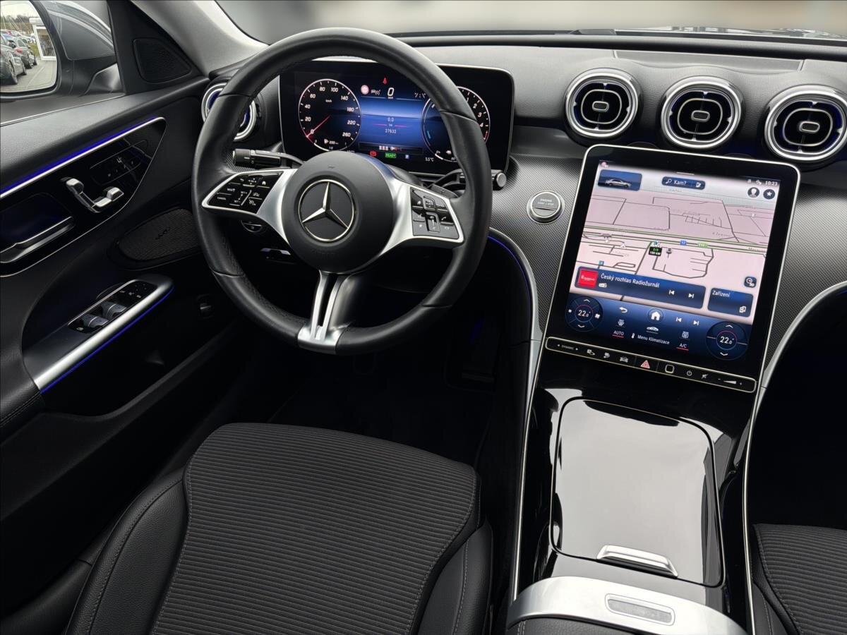 Mercedes-Benz Třídy C Sedan / Limuzína 2,0 l 145 kw