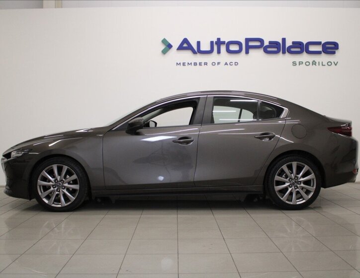 Mazda 3 Sedan 2,0 l 90 kw