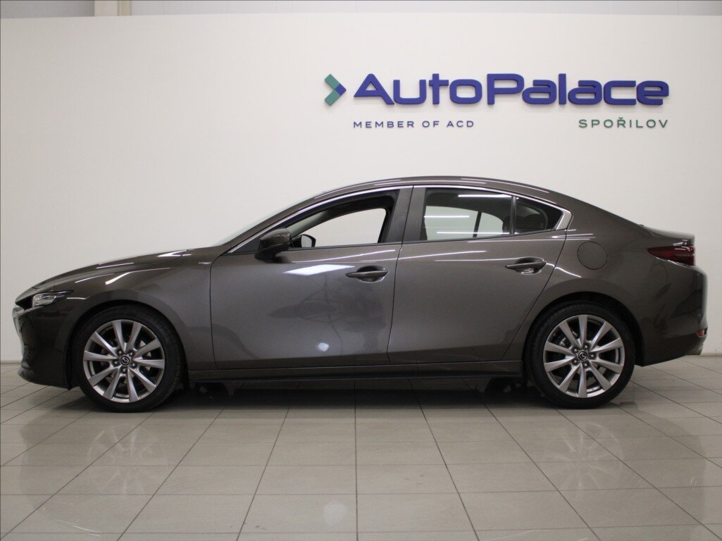 Mazda 3 Sedan 2,0 l 90 kw