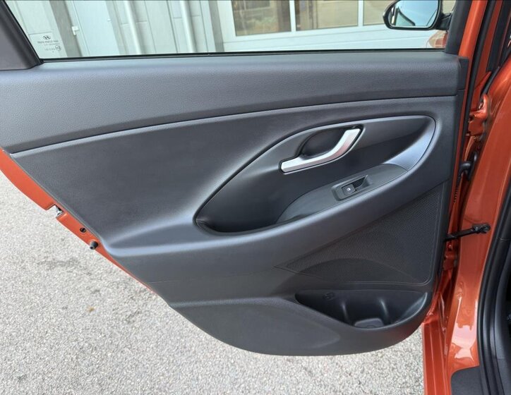 Hyundai i30 Hatchback 998,0 74 kw