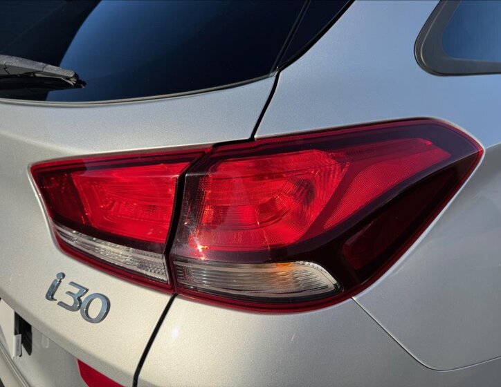 Hyundai i30 Kombi 1,4 l 103 kw