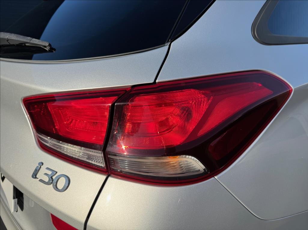 Hyundai i30 Kombi 1,4 l 103 kw