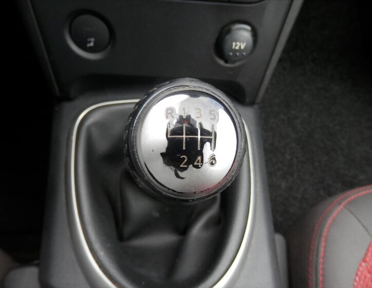 Nissan Qashqai Kombi 2,0 l 110 kw