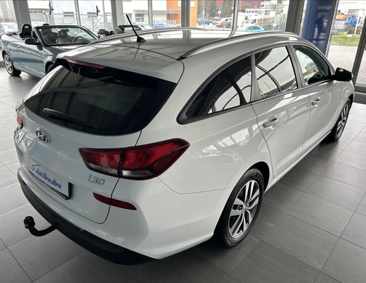 Hyundai i30 Kombi 1,4 l 103 kw
