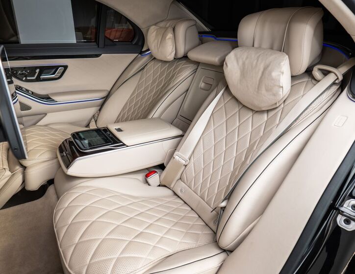 Mercedes-Benz Třídy S 11