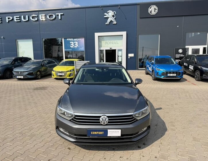 Volkswagen Passat Kombi 2,0 l 110 kw