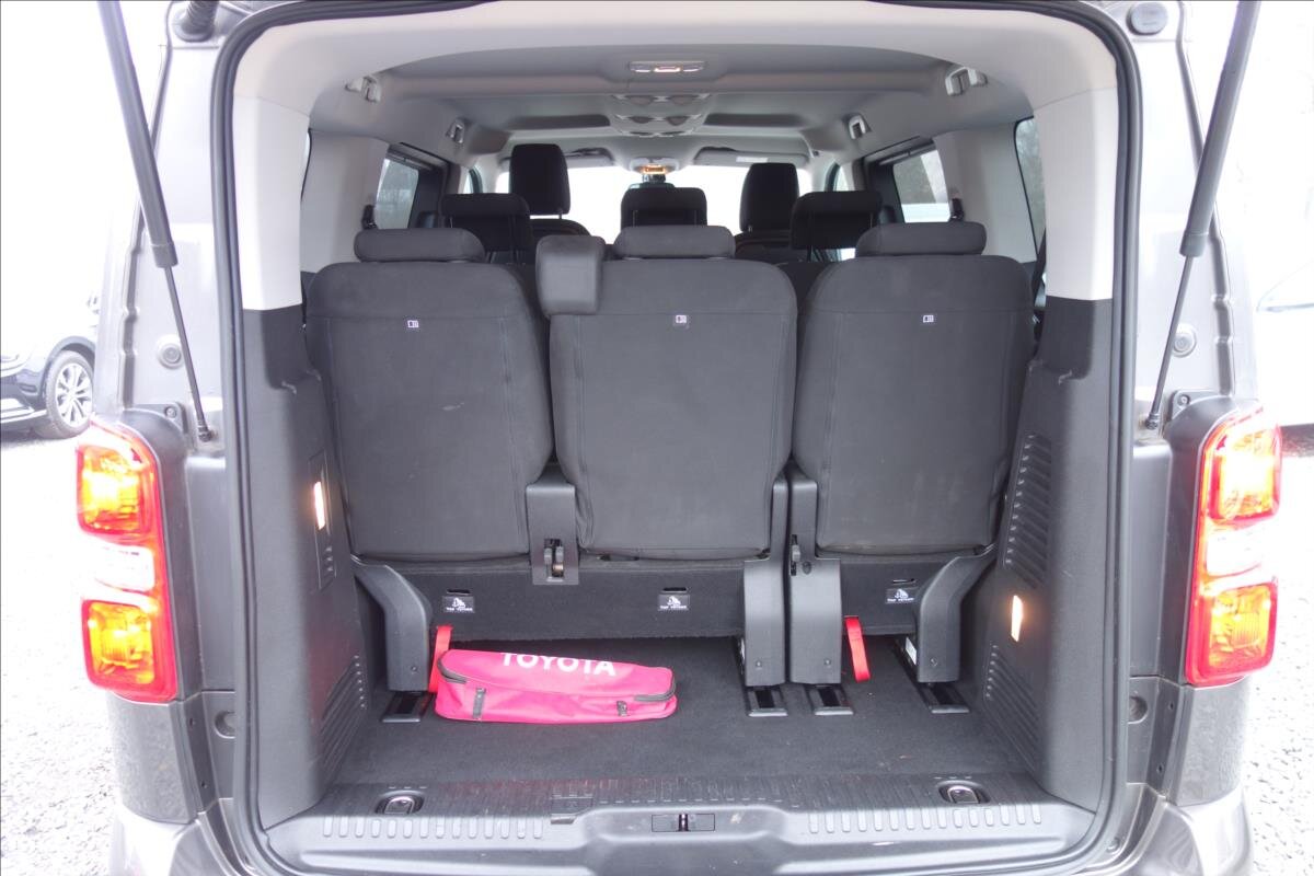 Toyota ProAce Verso MPV 2,0 l 110 kw