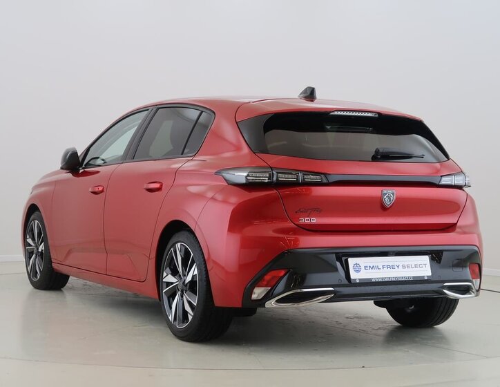 Peugeot 308 Hatchback 1,2 l 96 kw