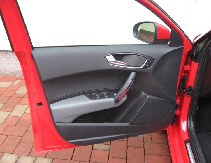 Audi A1 Hatchback 999,0 60 kw