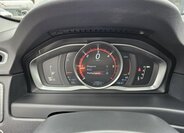 Volvo XC70 Kombi 2,0 l 133 kw