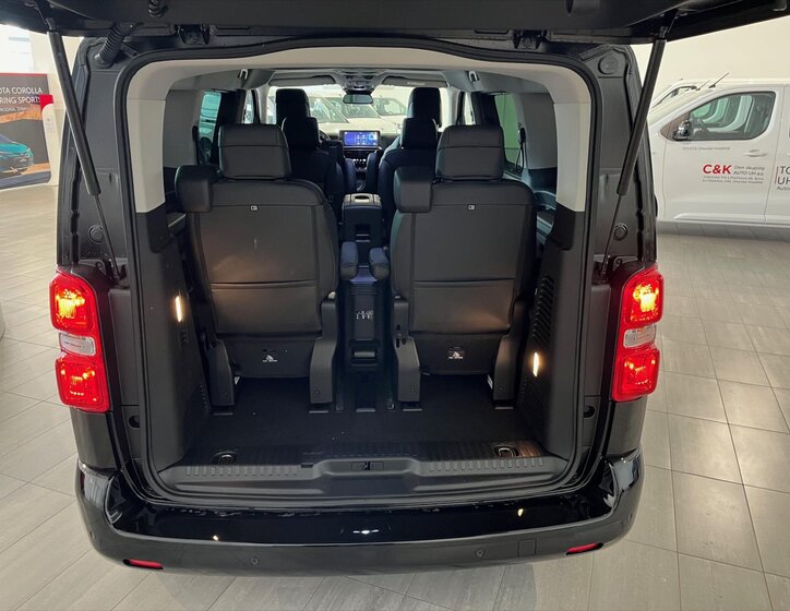 Toyota ProAce Verso 10