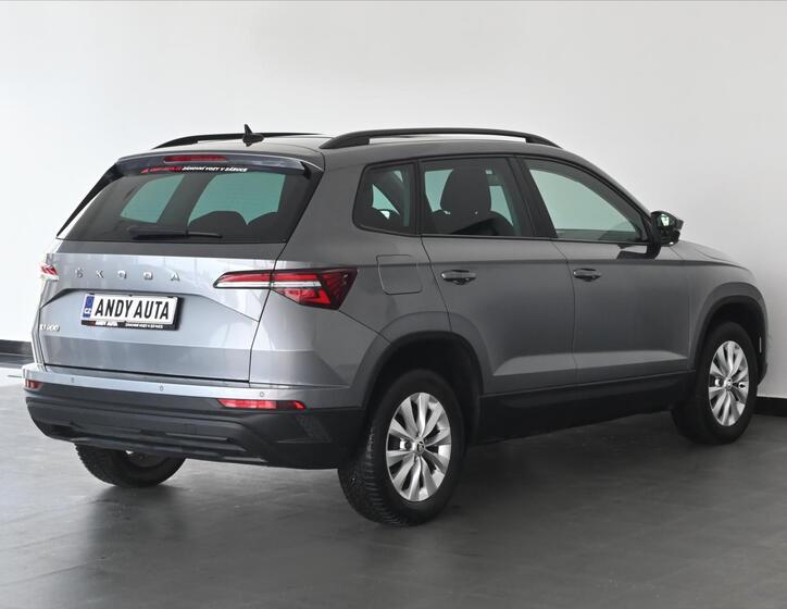 Škoda Karoq 3