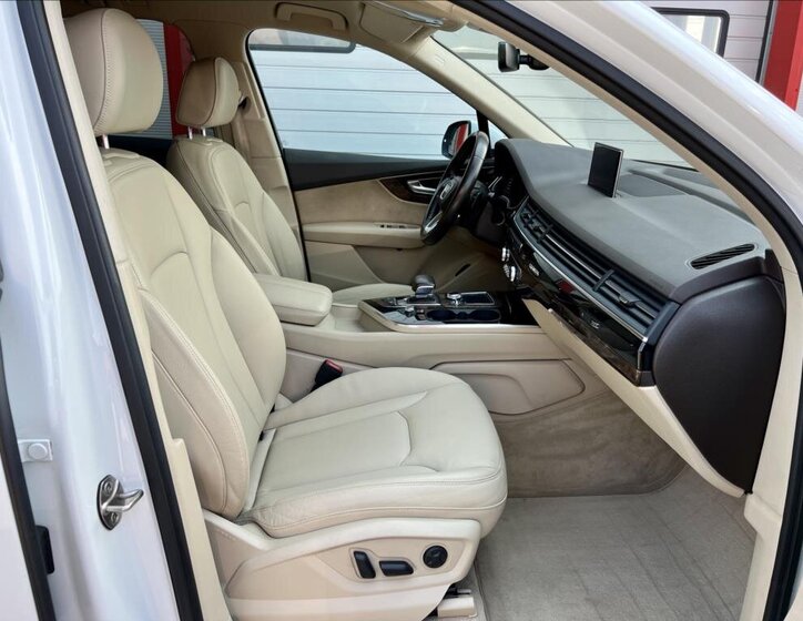 Audi Q7 SUV / Terénní 3,0 l 200 kw