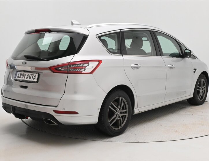 Ford S-MAX MPV 2,0 l 140 kw