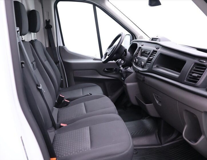 Ford Transit Skříň 2,0 l 95 kw