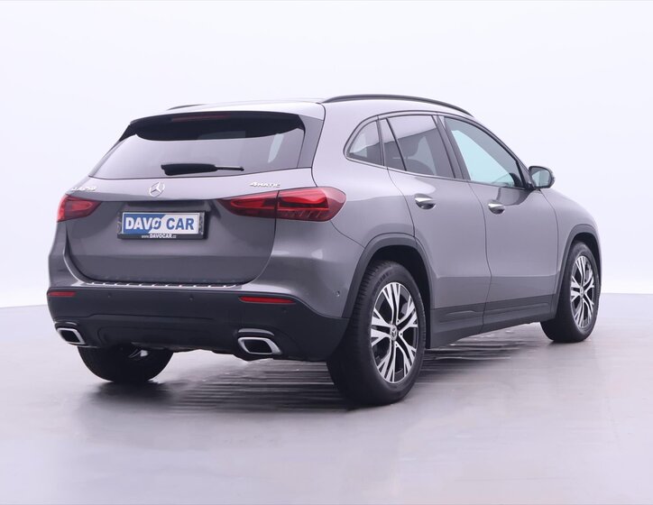 Mercedes-Benz GLA SUV / Terénní 2,0 l 165 kw